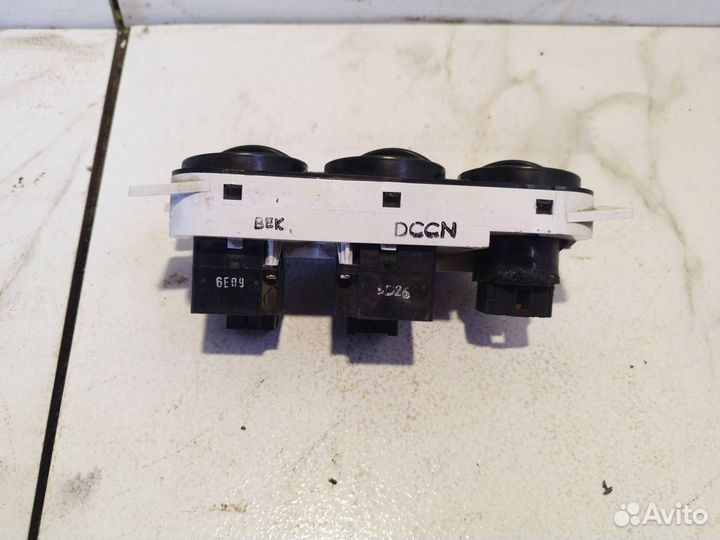 Блок управления печки/климат-контроля Hyundai-Kia