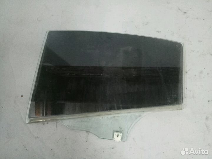Стекло заднее левое Мазда 3 вк седан