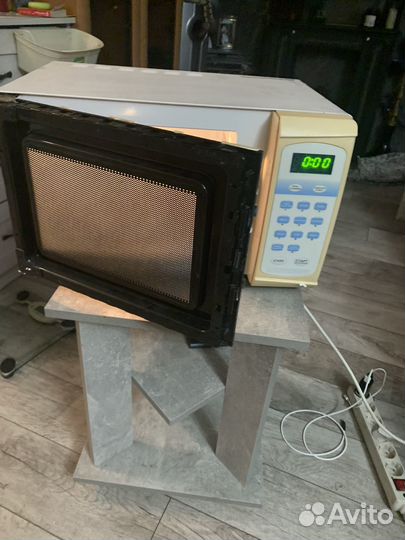 Микроволновка бу рабочая