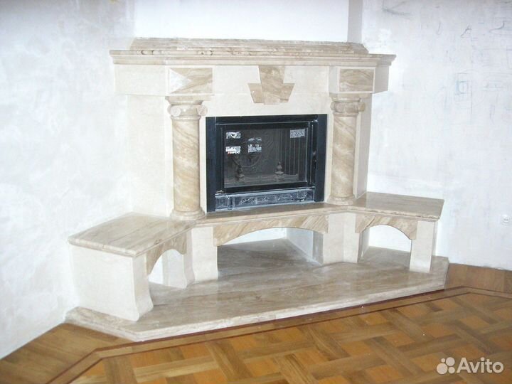 Камин мраморный