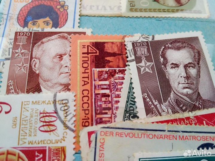 Коллекция марок советской эпохи