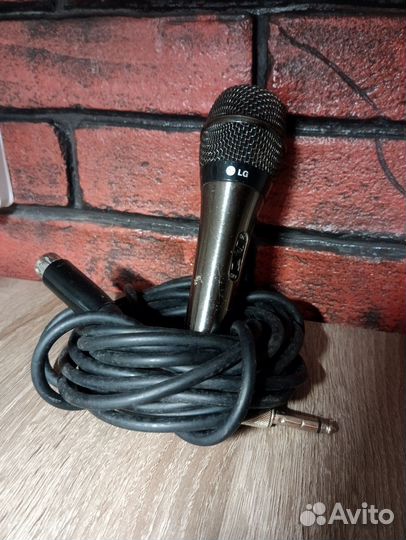 Микрофон LG