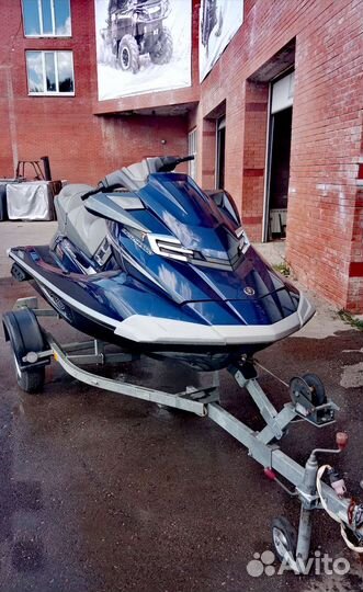 Гидроцикл Yamaha FX Cruiser SHO 1800