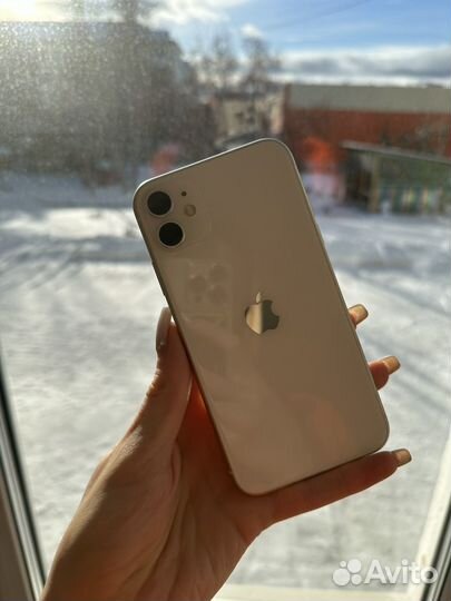 iPhone 11, 128 ГБ