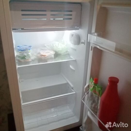 Холодильник маленький