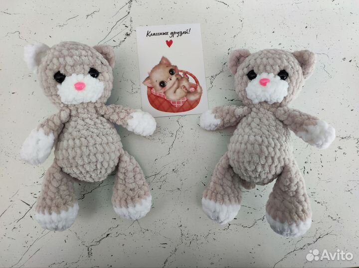 Вязаный котёнок. Ручная работа