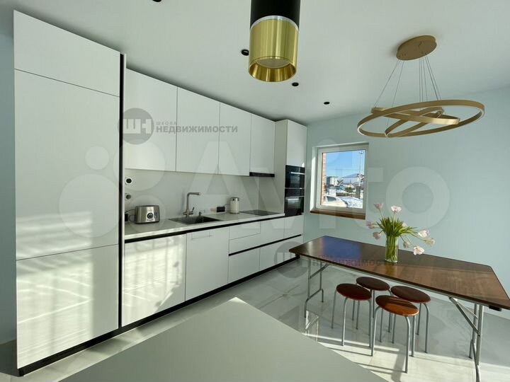 Дом 142,8 м² на участке 9,5 сот.