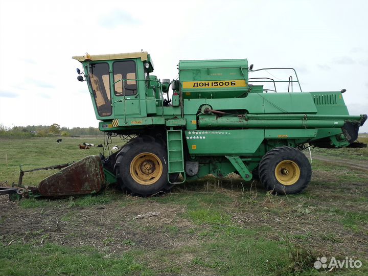 Комбайн Ростсельмаш Дон 1500Б, 2002