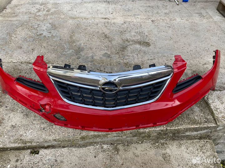 Бампер с решёткой Опель Мокка