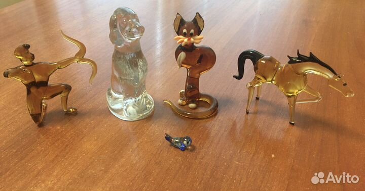 Стеклянные фигурки кошка собака морской котик