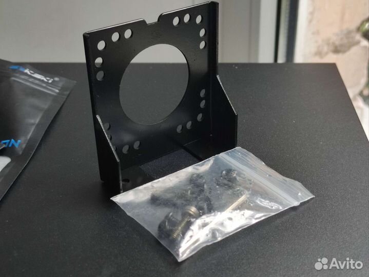 Крепления для помп на радиатор сво 120мм