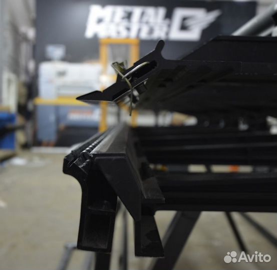 Листогиб ручной alubender 3,2 м с ножом