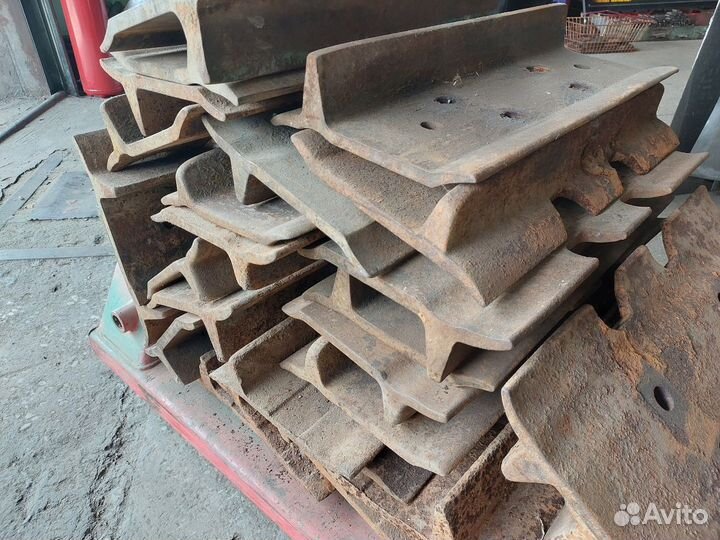 Траки гусеничные Б/У 235х495 мм