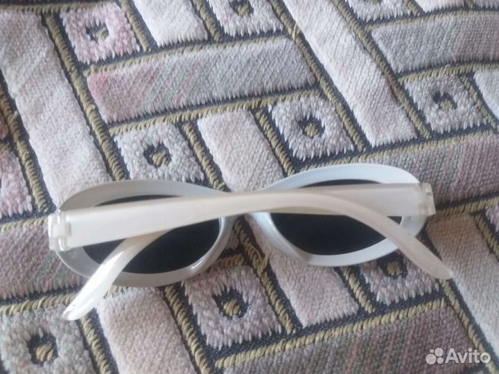 Детские солнечные очки