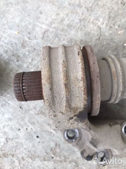 Приводной вал правый Mazda 3 BK 1.6