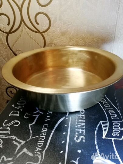 Таз медный, бронзовый. 3л.клеймо кальчугино
