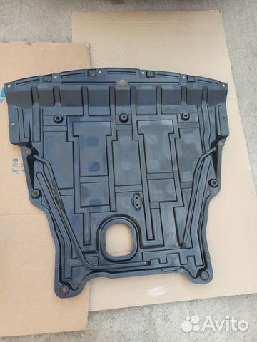 Пыльник двигателя Кашкай J11 новый оригинал