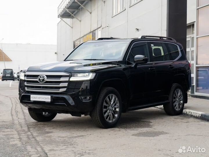 Toyota Land Cruiser 3.3 AT, 2024