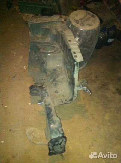 Хендай туссан 07 лонжерон левый