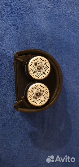 Наушники Мерседес майбах