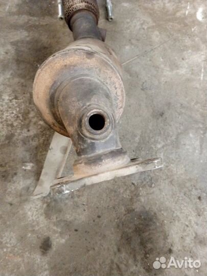 Выпускной коллектор с катализатором Volkswagen