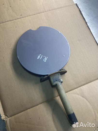 Лючок бензобака renault 19