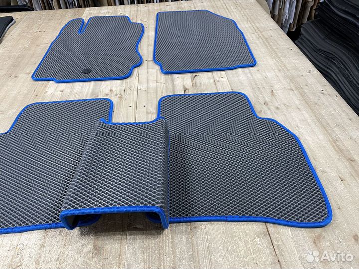 Автоковрики EVA для Nissan Note 2005-2013