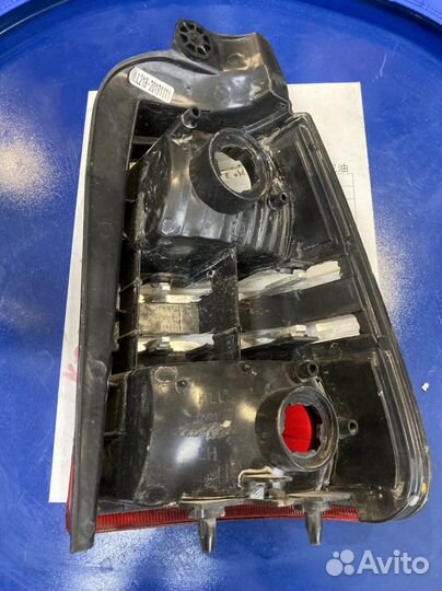 Задний фонарь Toyota Corolla AE100