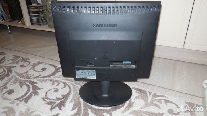 Монитор samsung Е1920NR