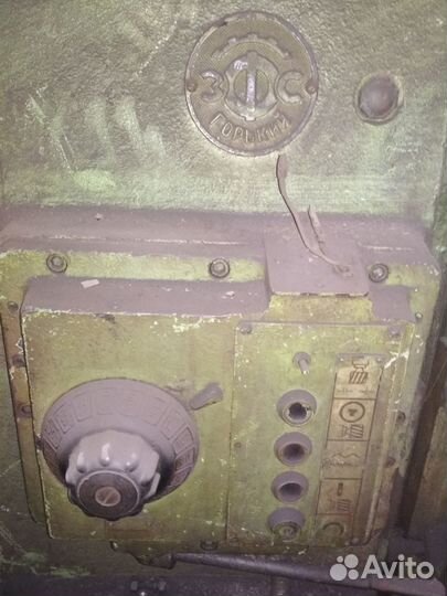 Горизонтальный консольно-фрезерный станок 6Р82Г