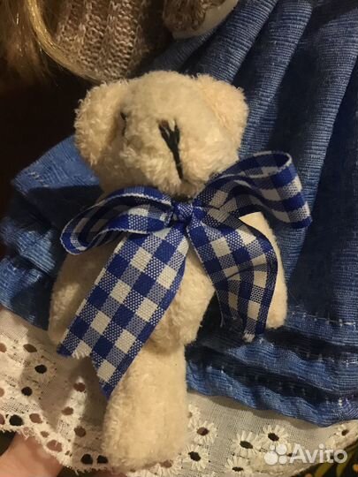 Куклы коллекционные на подставке