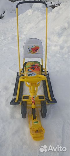 Детский снегокат с колесами