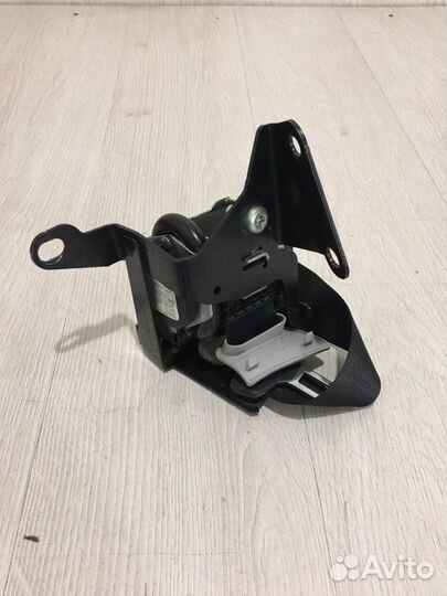 Ремень безопасности задний левый Mercedes Benz