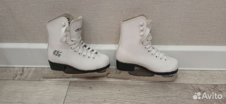 Коньки фигурные детские CCM Pirouette