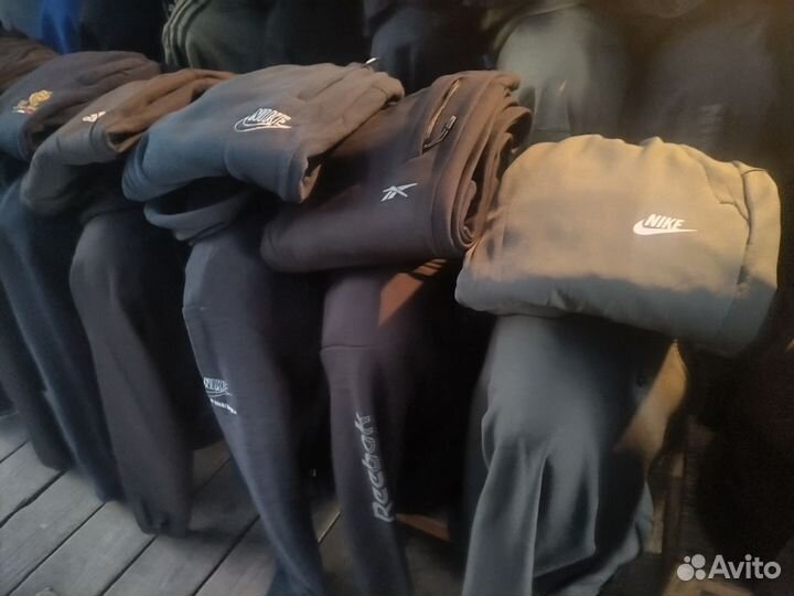 Мужской спортивный костюм-зима на фелиса