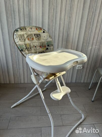 Стульчик для кормления graco