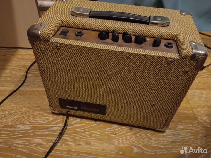 Комбоусилитель Belcat V15G