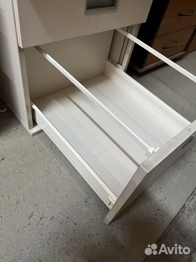 Тумба выкатная Blum цвет бежевый