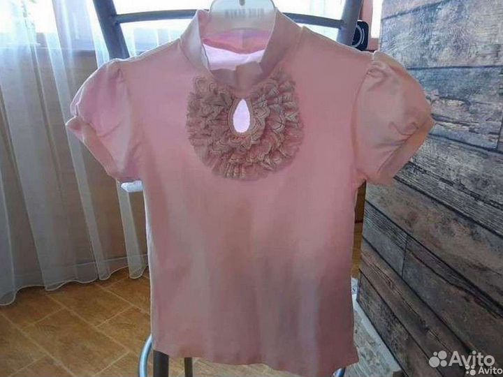 Школьные блузки на девочку 134 -140