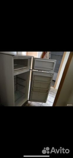 Холодильник на запчасти