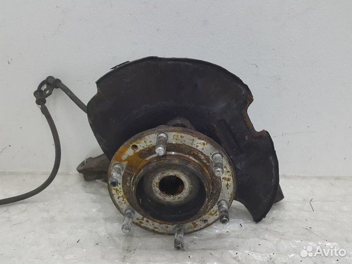 Кулак поворотный передний правый Kia Carnival