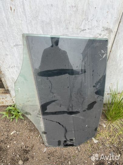 Стекло заднее audi a4 b8