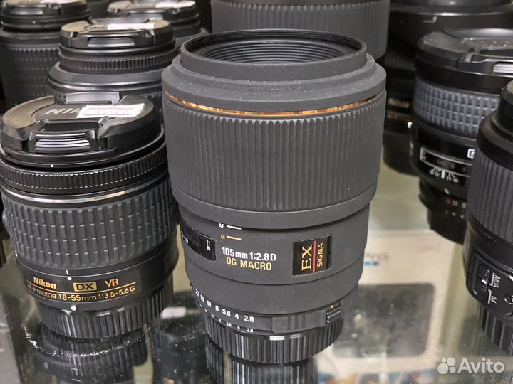 Sigma AF 105mm f/2.8D DG EX Macro for Nikon