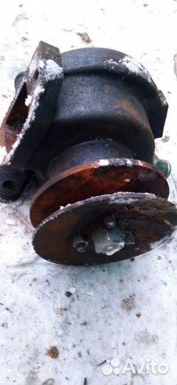 Помпа водяная к 700