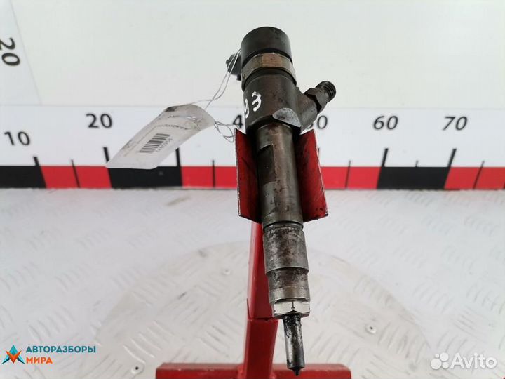 Форсунка Renault Scenic 2 рест. 2007 8200389369