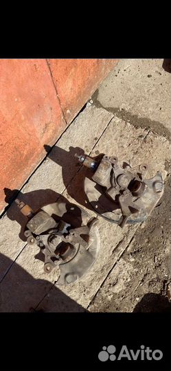 Кулаки nissan skyline r33