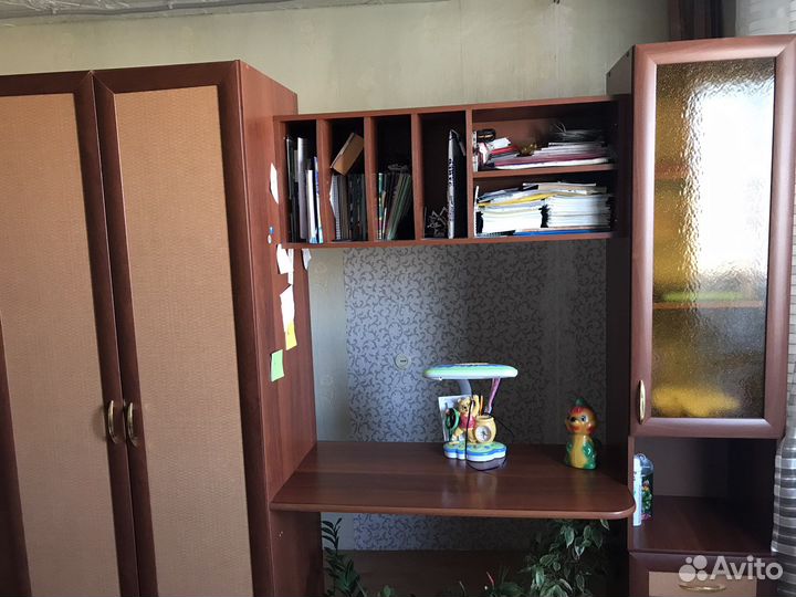 Рабочий стол для школьника