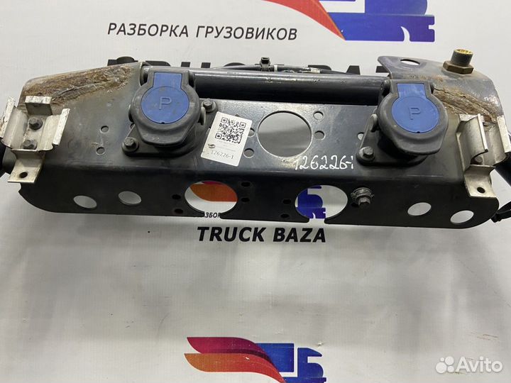 7421790555 Кронштейн перекидок Renault T, Volvo FM