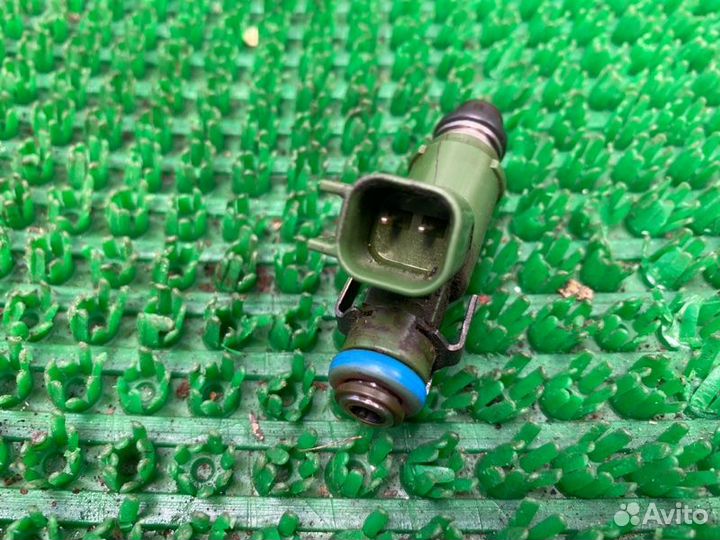 Форсунка Jaguar X-Type X400 AJ25 2001