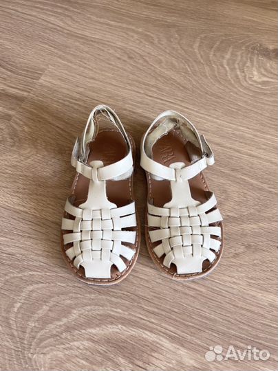 Сандали Zara 24